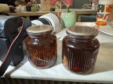 敖瑞鹏请粉丝喝红糖姜茶敖瑞鹏给粉丝送红糖姜茶 敖瑞鹏请粉丝喝红糖姜茶 