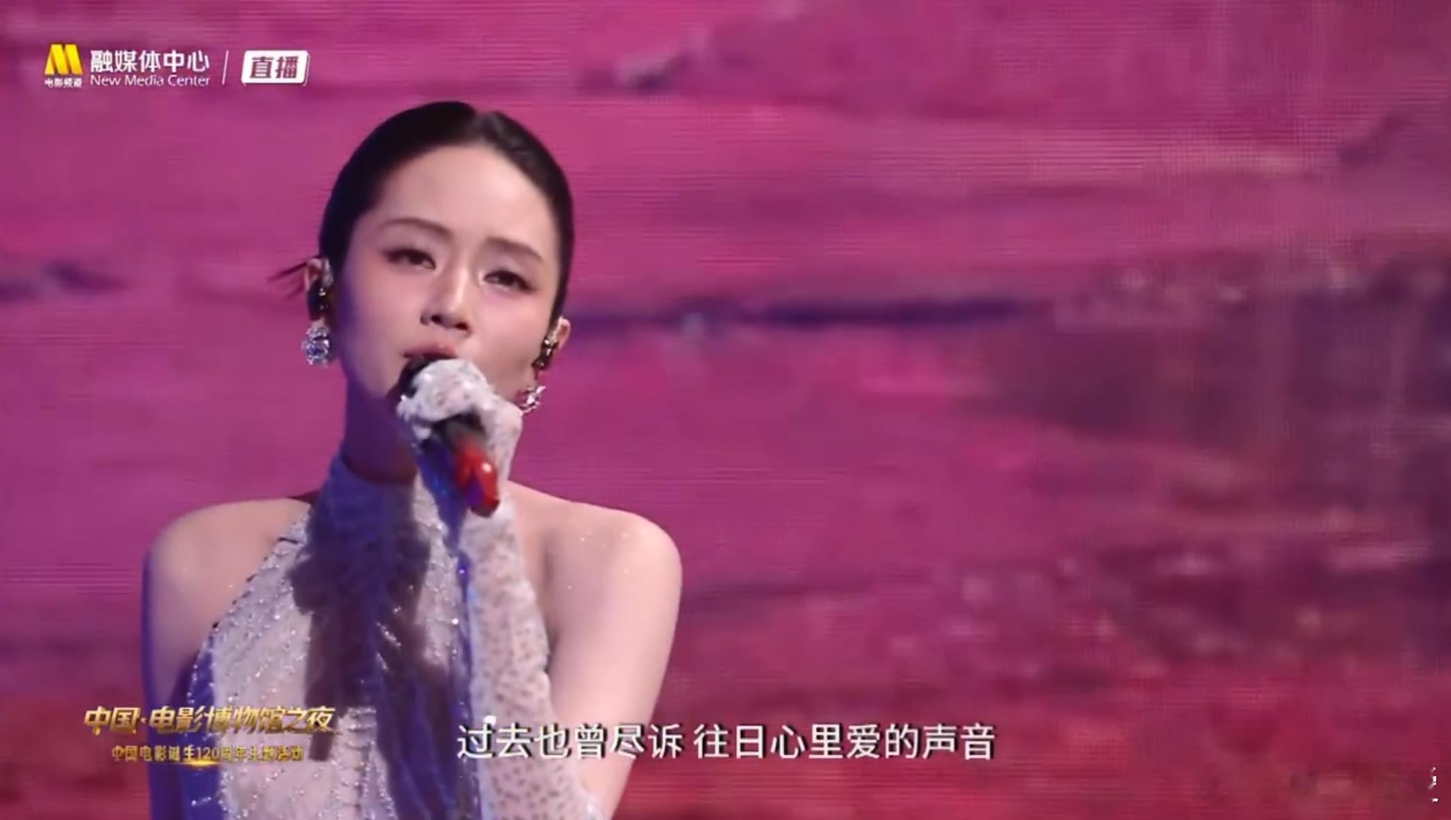 刘惜君演唱一生所爱刘惜君八分钟演唱致敬经典电影 原来好的歌声真的能共情，刘惜君唱