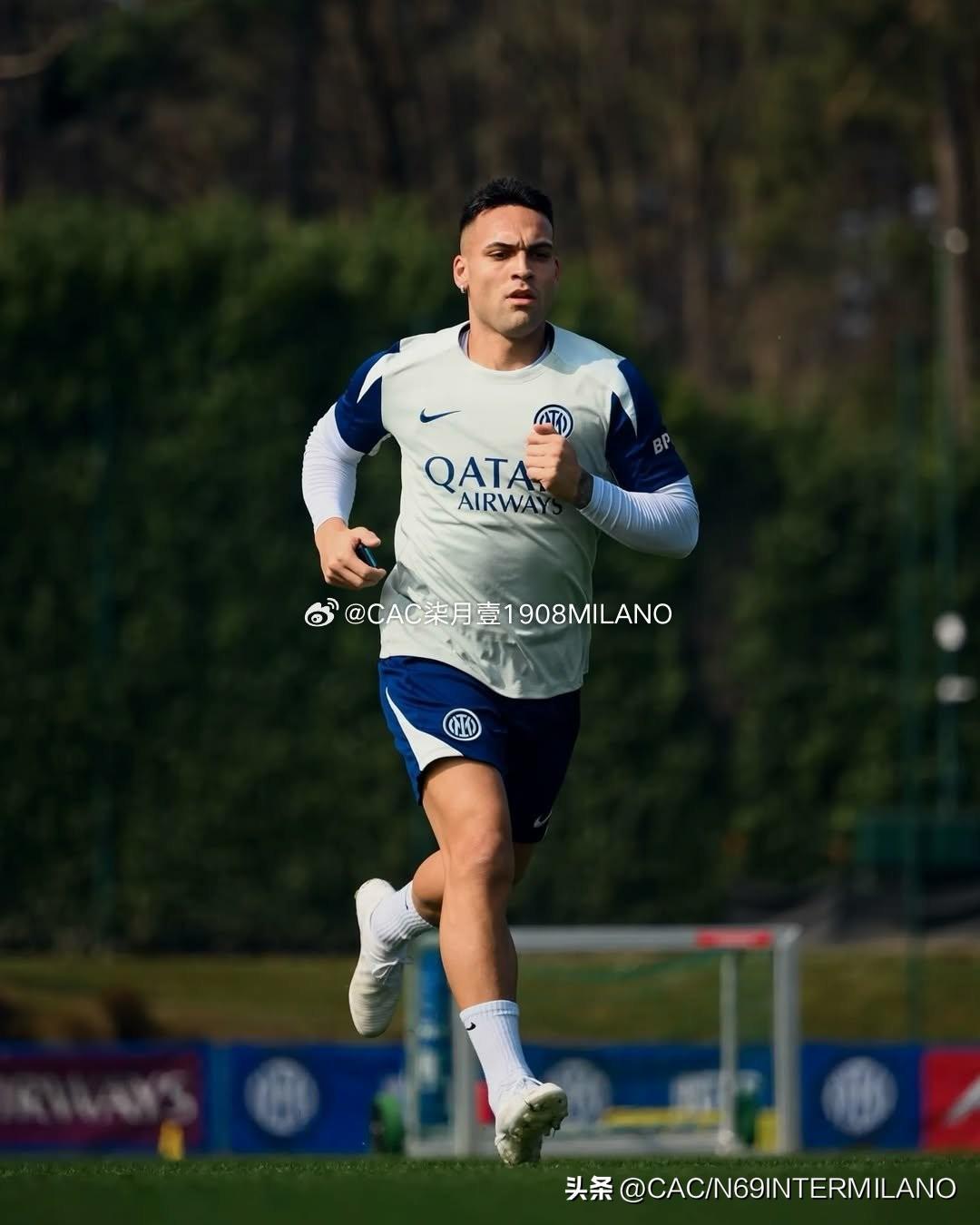 劳塔罗和恰球王单独恢复，
巴斯托尼今天进行了个性化训练，
估计打亚特兰大奥古斯托