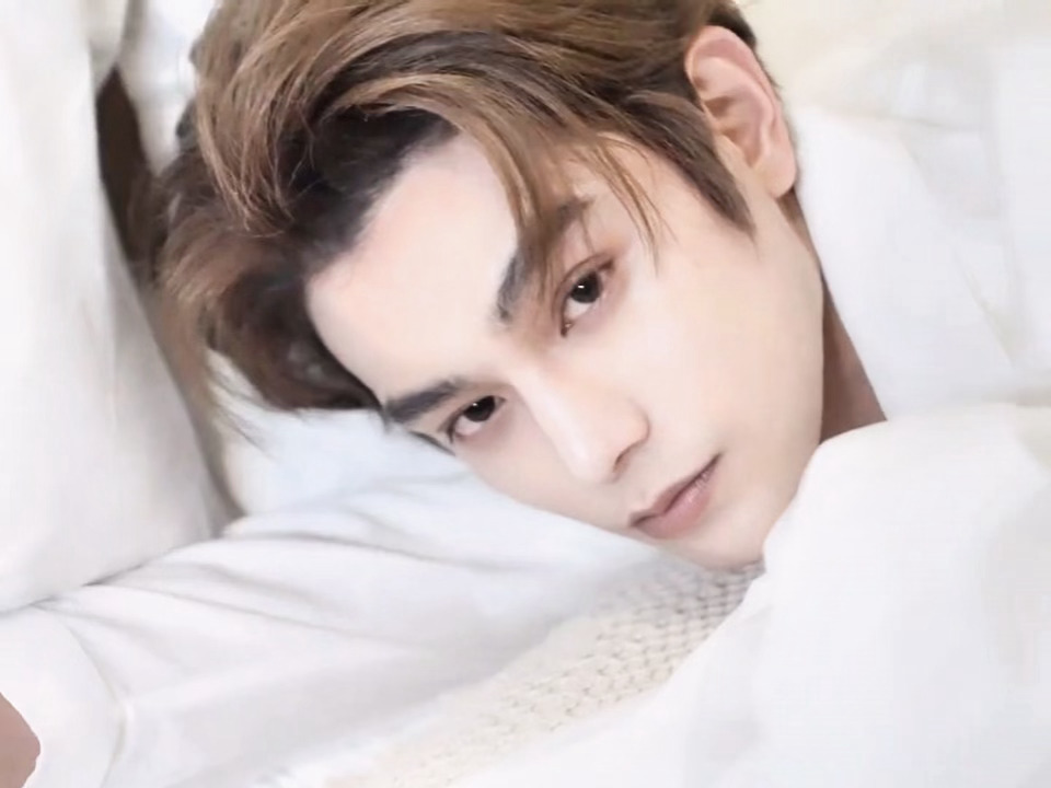 禹兮这个起床女友视角…🤤