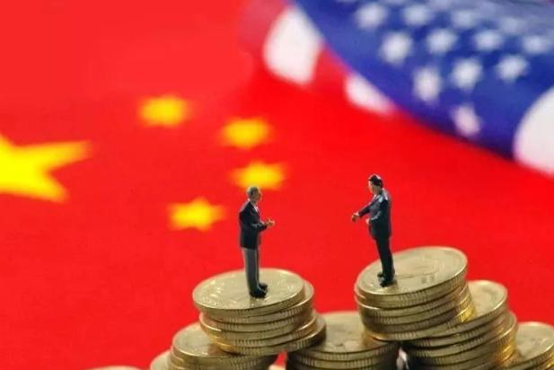 中国根本不需要与美国打一仗，来展示国家实力。因为中国每年保持着一万亿元的贸易顺差