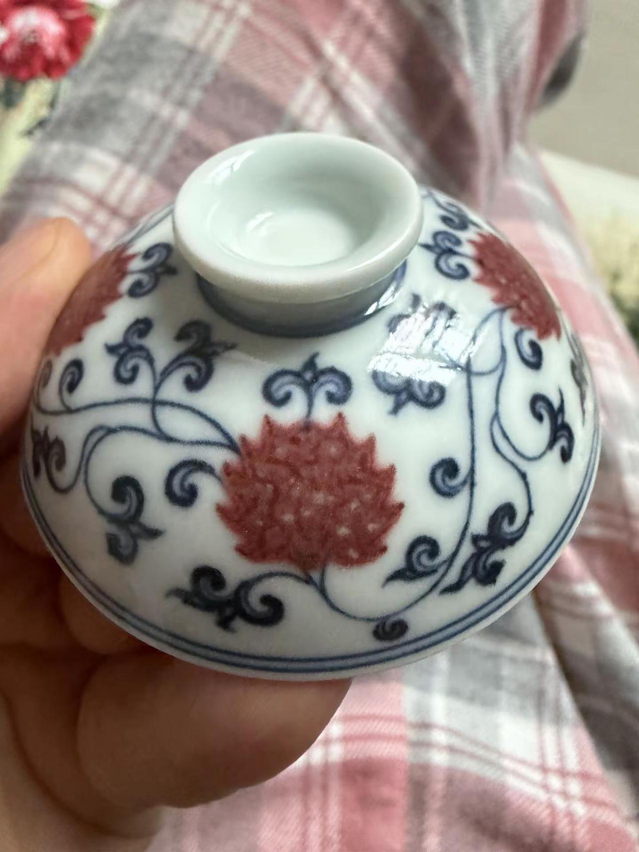 这缠枝莲釉里红真的超好看！你们觉得怎么样呀？青花瓷釉里红 景德镇青花瓷茶器 盖碗
