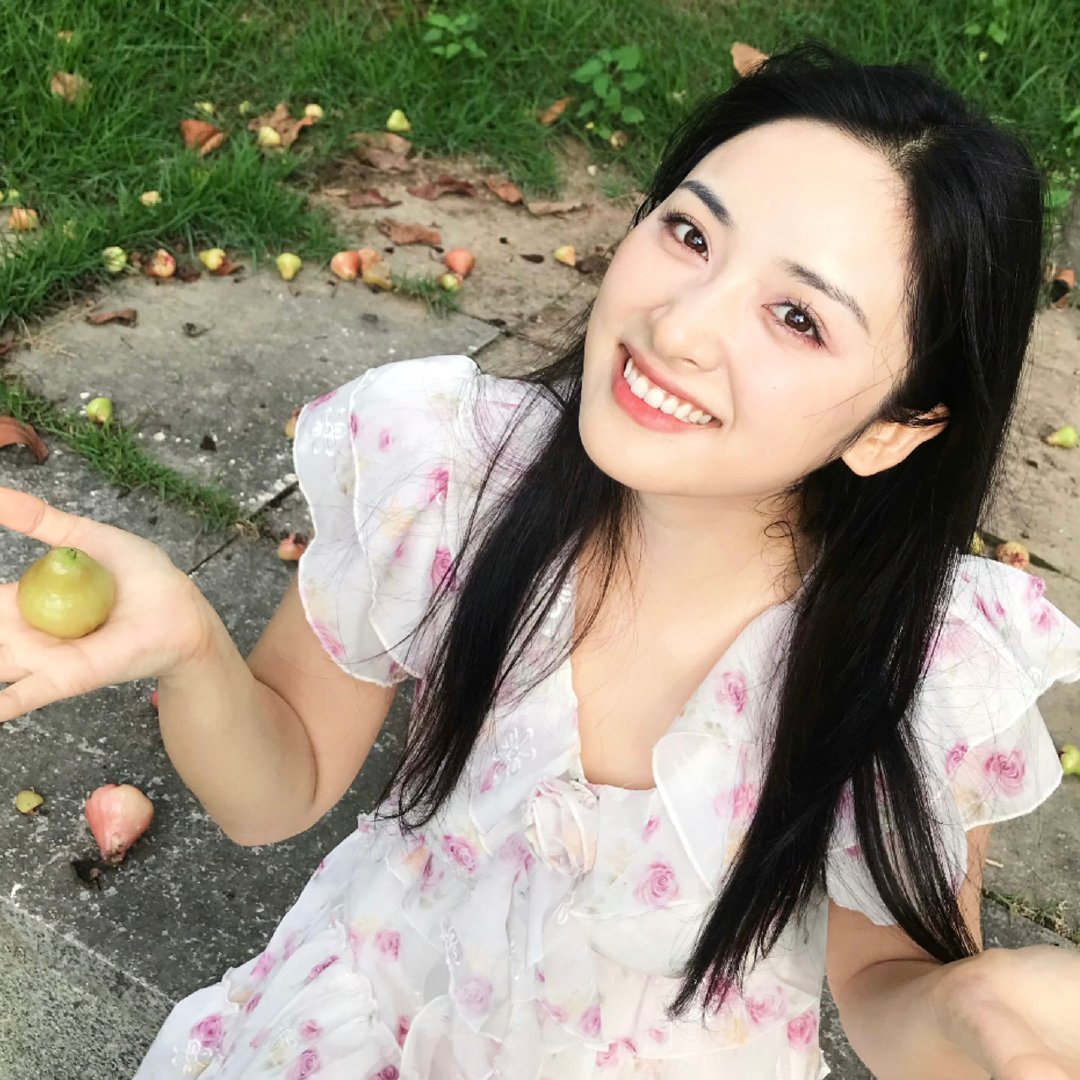 网友曝沈月文章抄袭结果对接辟谣从未发过此文章这次沈月是真不舒服了沈月是真不舒服了