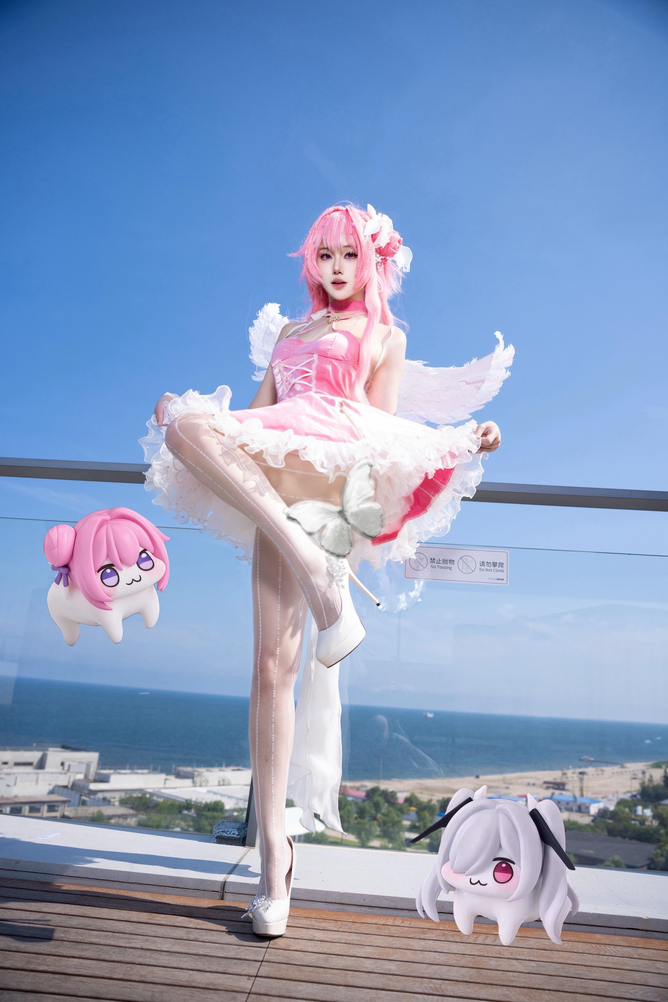 要和doro一起吃欧润吉吗。有什么可以帮到指挥官的呢？