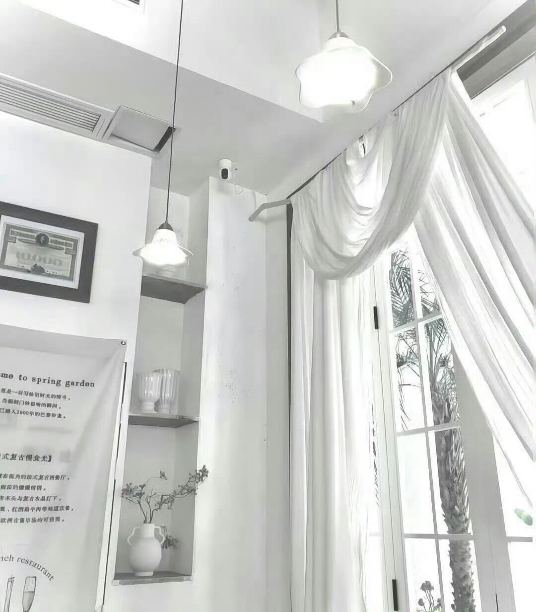 低饱和 灰白背景图 