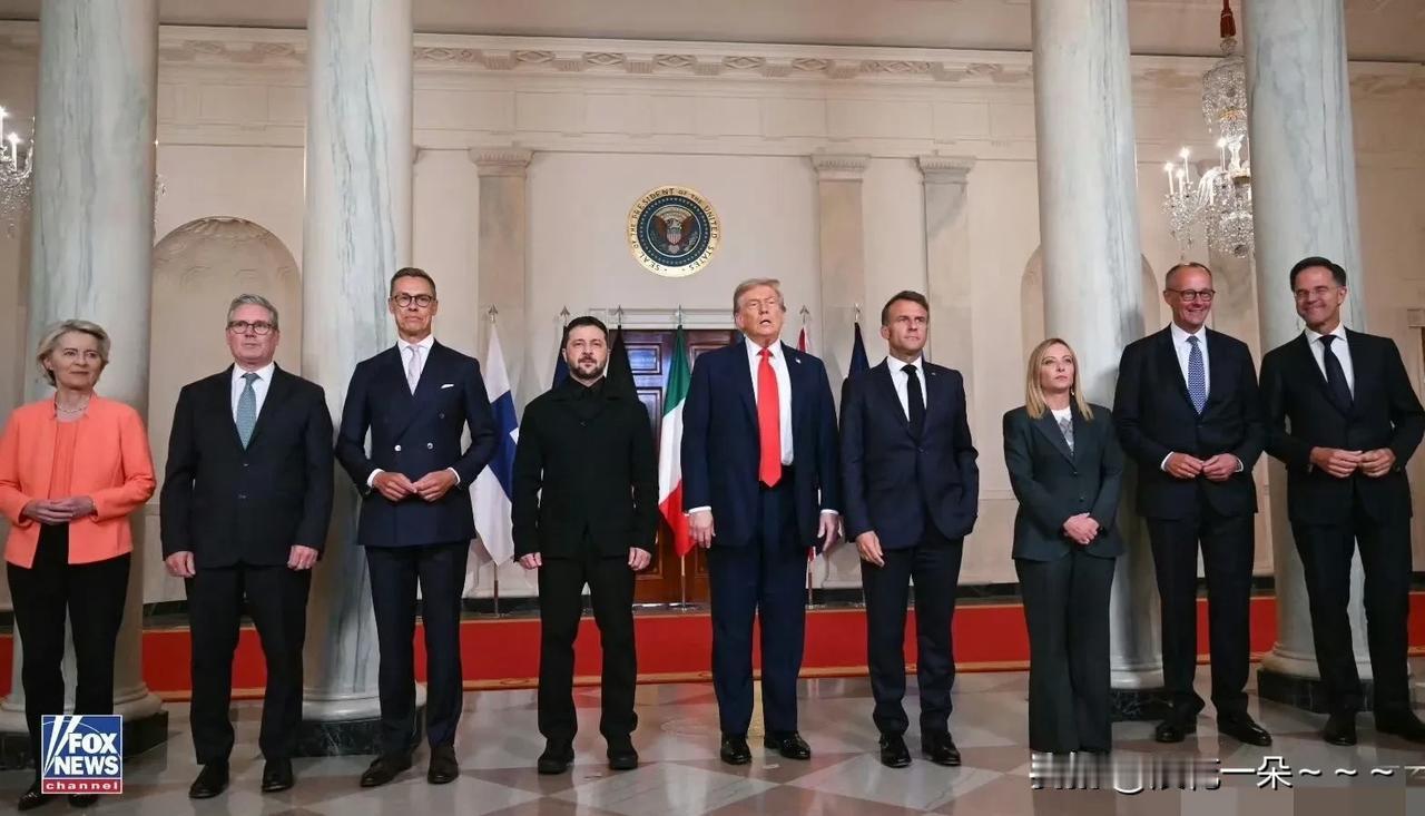 🇺🇸🇺🇦🇷🇺赢麻了！
这次泽连斯基去白宫看上去非常高兴，没有再出现争