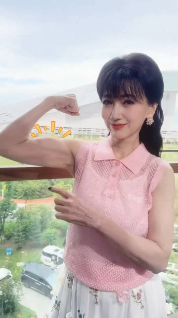 73岁赵雅芝体脂率73岁赵雅芝肌肉73岁赵雅芝的肌肉 妈呀 ​​​