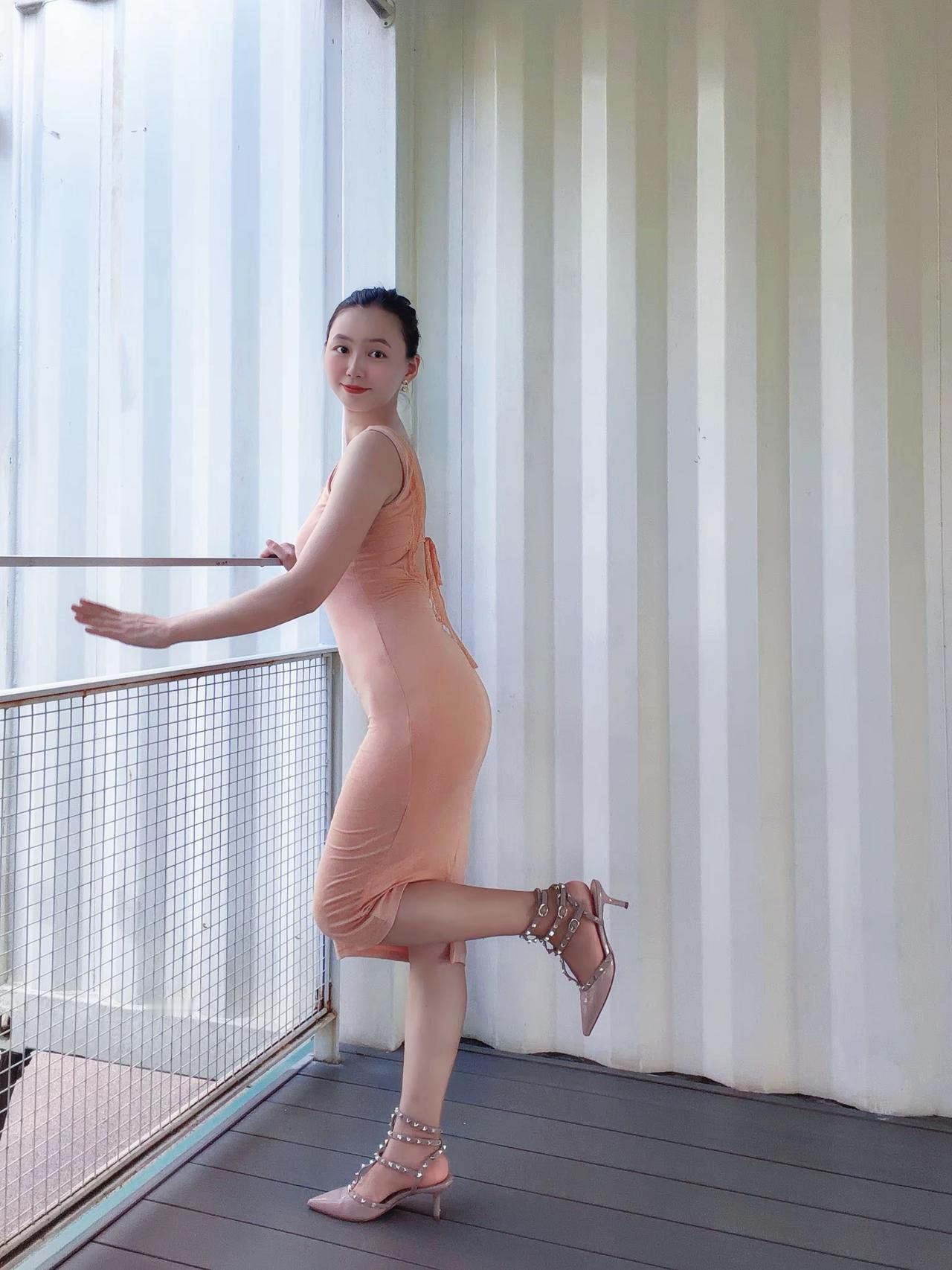 轻熟女 包臀裙