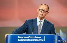 1、德国🇩🇪总理默茨：“俄罗斯已经开始攻击我们了基础设施方面。我们遭遇了袭击