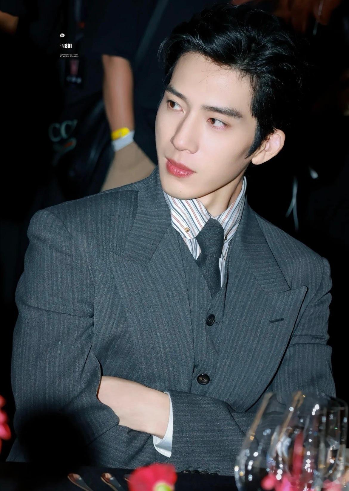 井柏然 老人味太重胡巴妈你是对你的颜值有什么误解吗明明最佳赏味期的老来俏就算老了