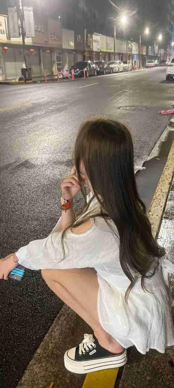 我的今日状态：😁轻松愉快
我这里的天气：☀️晴天