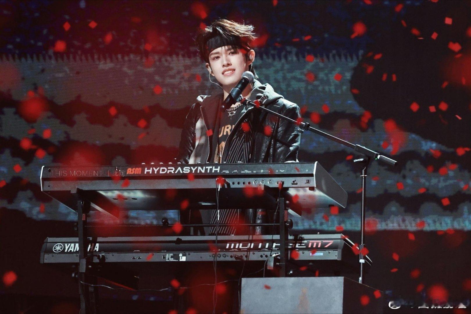 张极转音转强混转头声 红酒嗓适配度拉满，张极唱英文情歌太有味道了！转音强混转头声