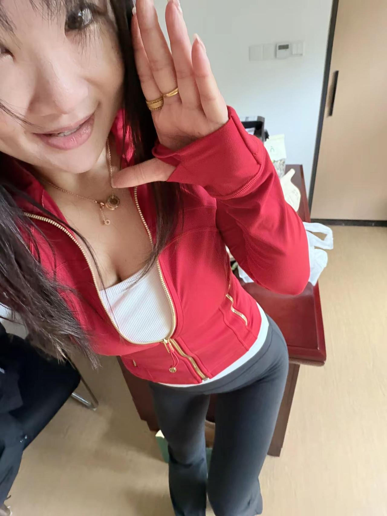 死犟死犟的多可爱
