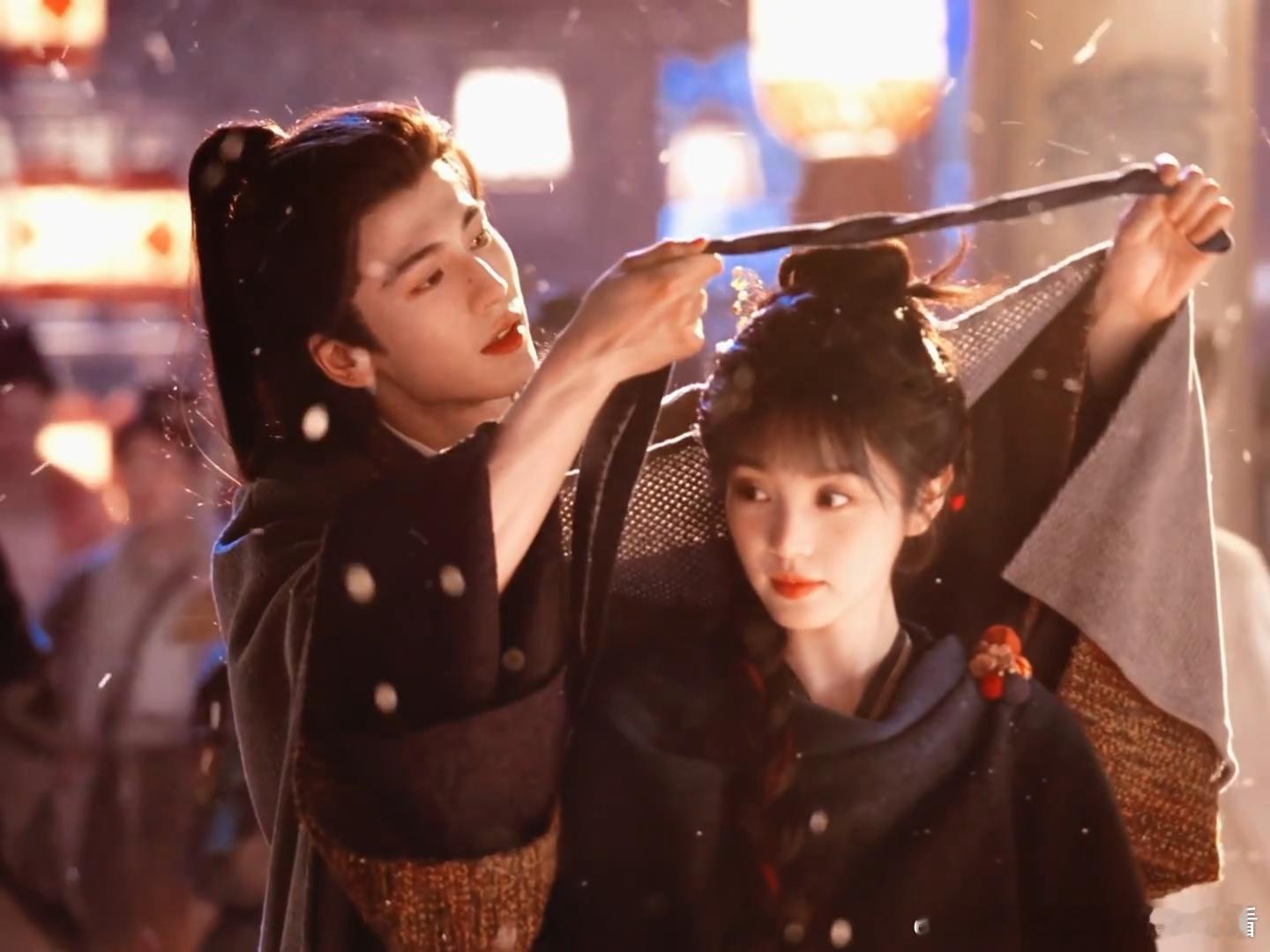 田曦薇三部剧情人节物料田曦薇逐玉嫁金钗天才女友情人节物料 别人过情人节收花，田曦