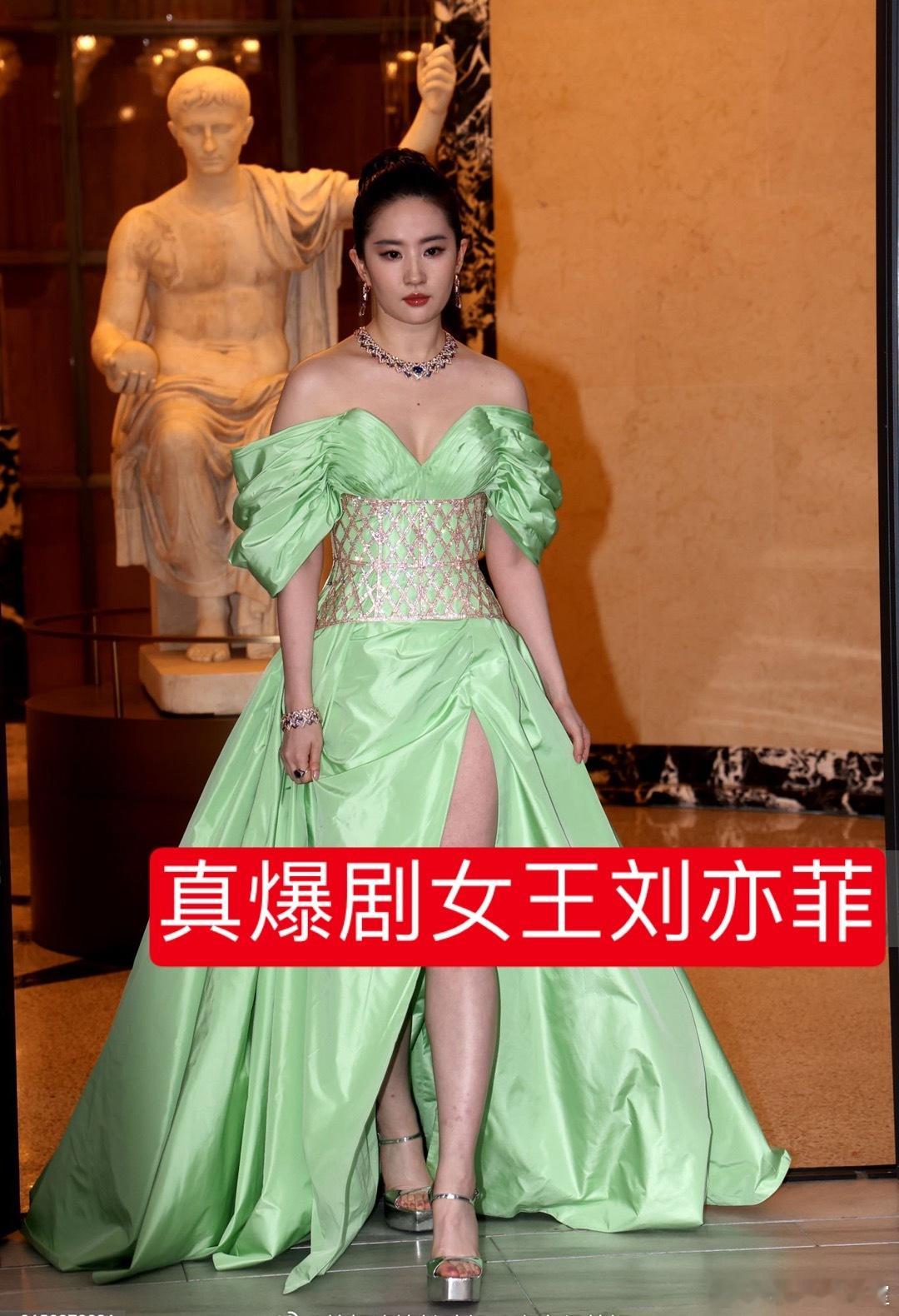 狐妖小红娘 这部剧一开始就奔着开香槟🍾️去的制片人王一栩：剧本很好🥝：开播前