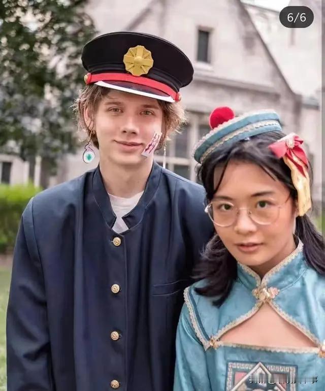 许可馨再发偏激言论！最近，许可馨这个名字再次成为热门话题。她之前因为一些偏激言论