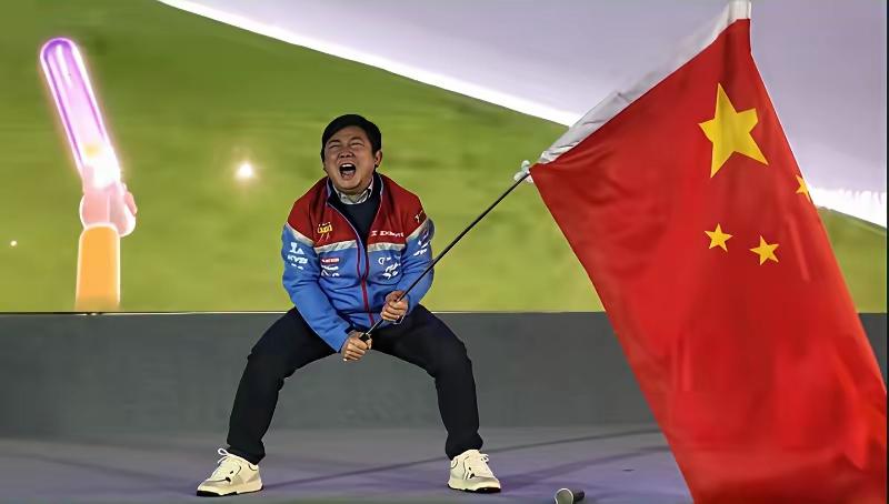 张雪机车你是真给我们中国争光。
东鹏特饮这次你算是赢麻了。

葡萄牙站的第二个回