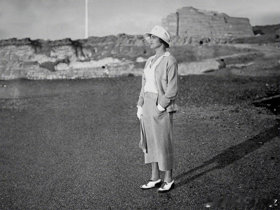 CHANEL 2027早春度假系列，将于明年4月28日在法国海滨度假胜地 Bia