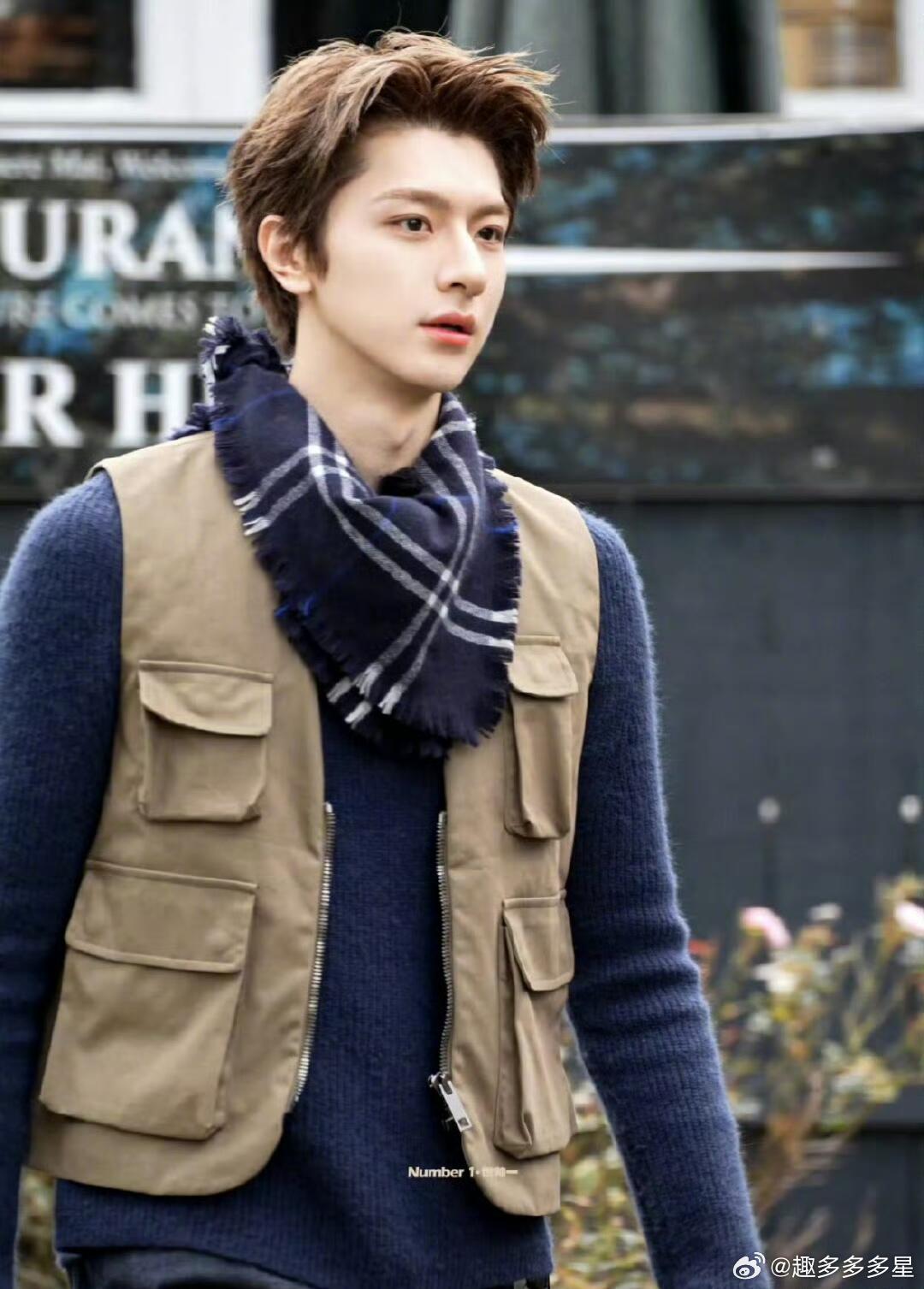 万达电影星伙伴林一林一成为万达电影星伙伴 恭喜林一解锁新身份，和万达电影携手同行