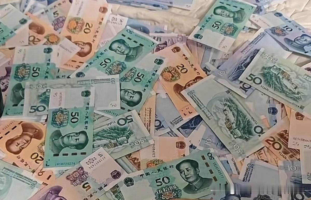 为什么每次去银行办理业务，你看到的老年客户，比年轻客户多？是不是因为老年人比较有