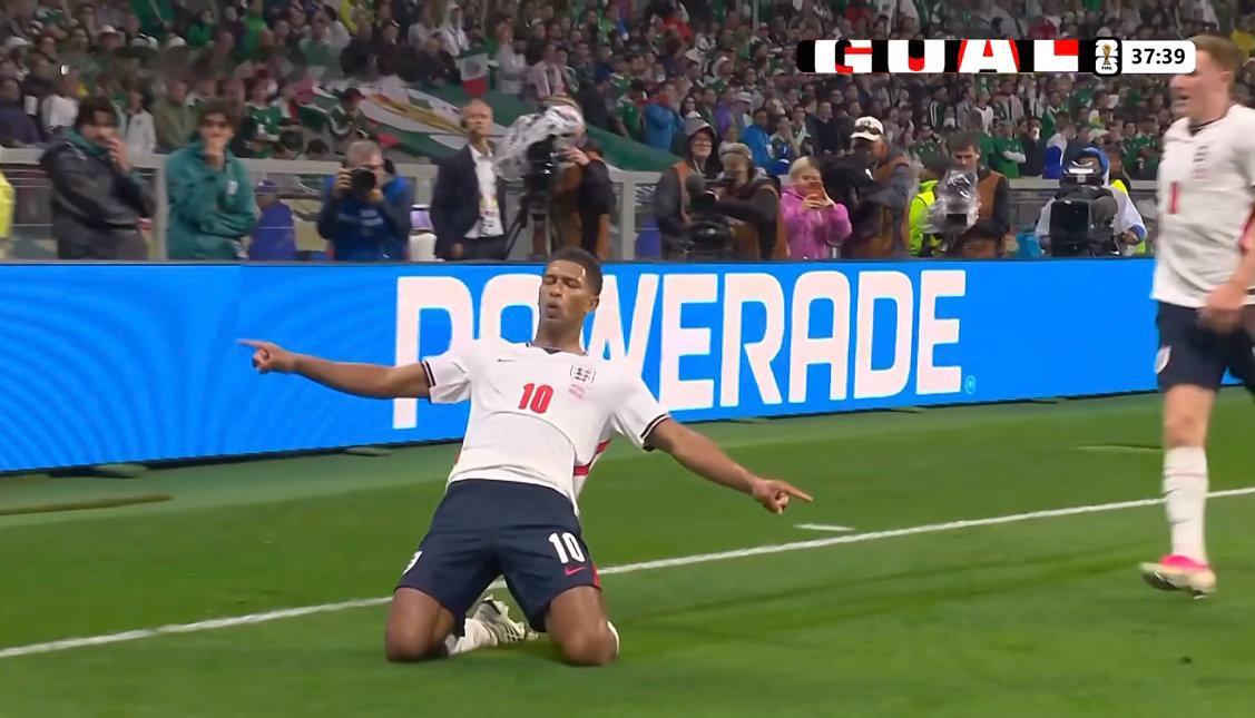 贝林厄姆2分钟2球！英格兰2-1墨西哥在凯恩身后两次灵活的后插上，聪明且沉稳，这