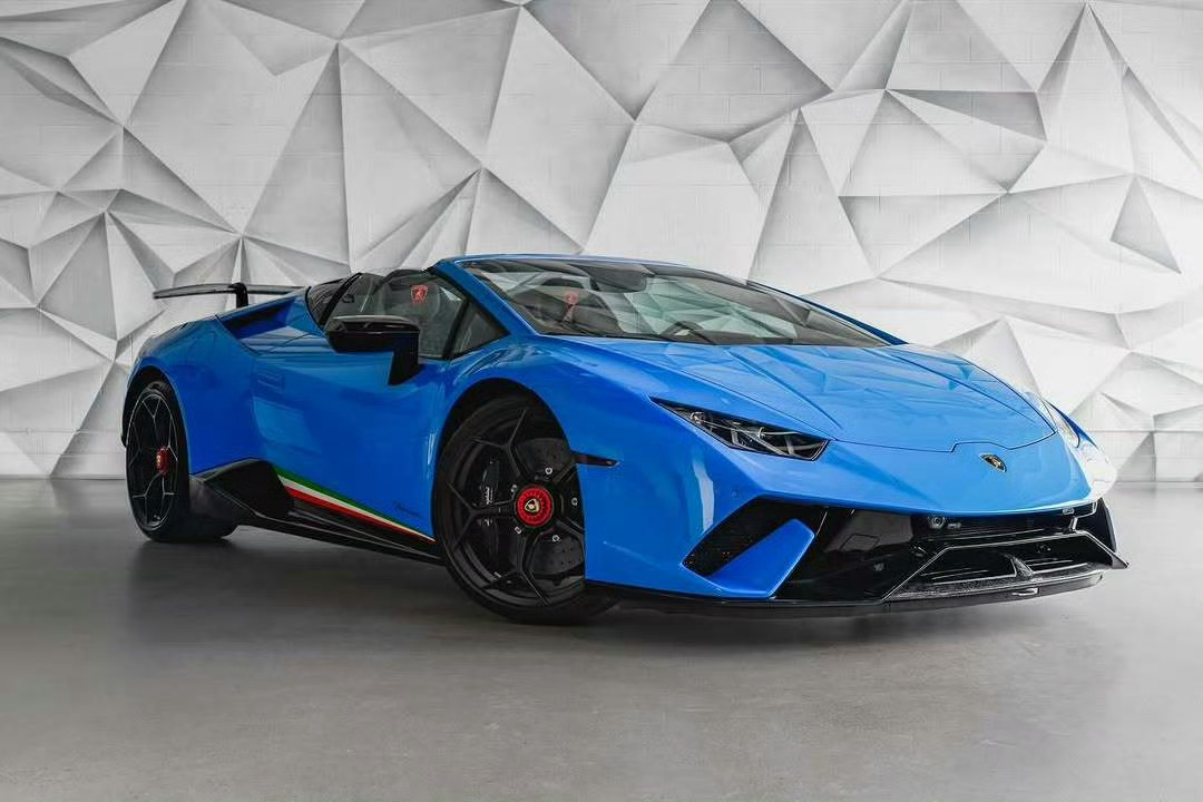 兰博基尼 Huracán Performante Spyder 💙💙 