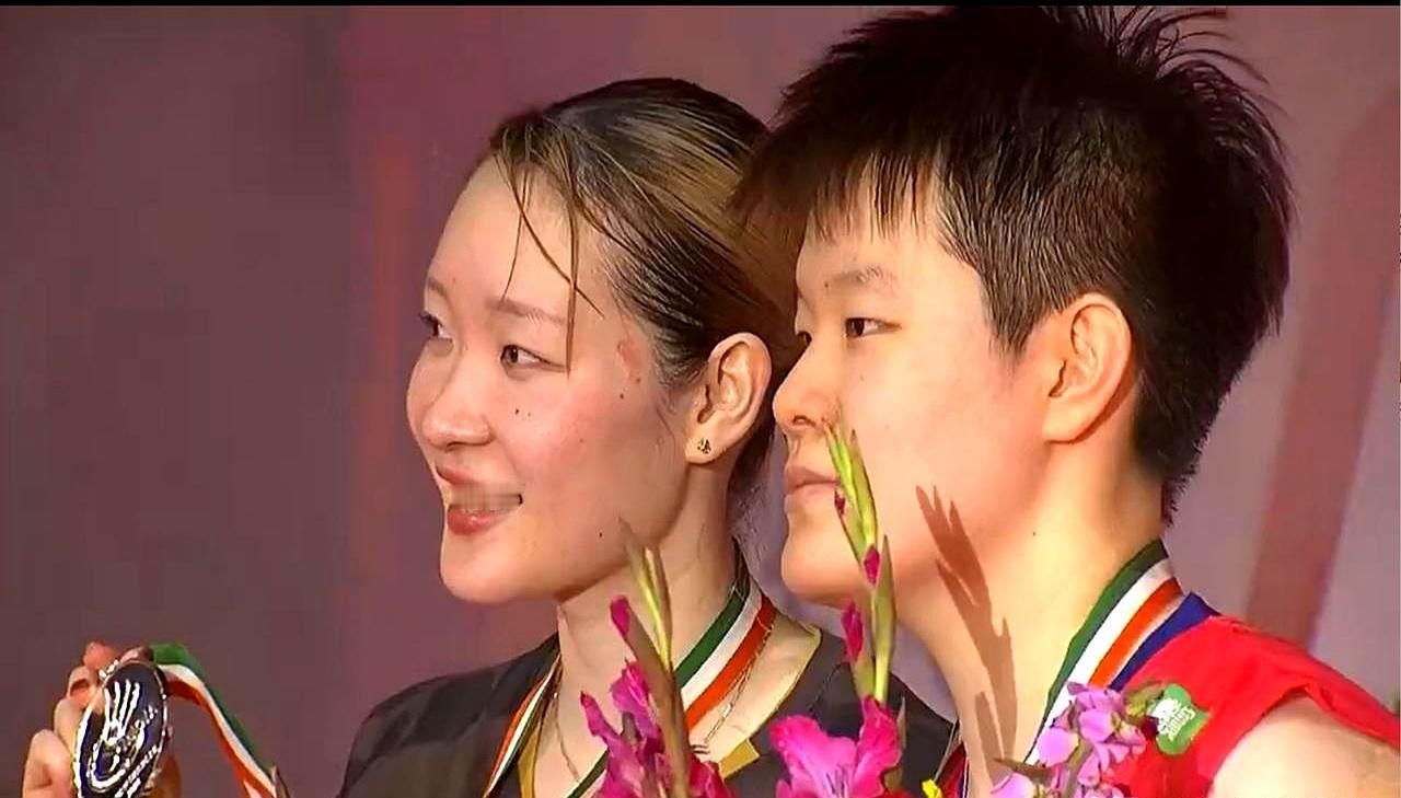 95万美元奖金，中国女双12年首冠！
 
刘圣书/谭宁只用两局就摁住日本王牌，2