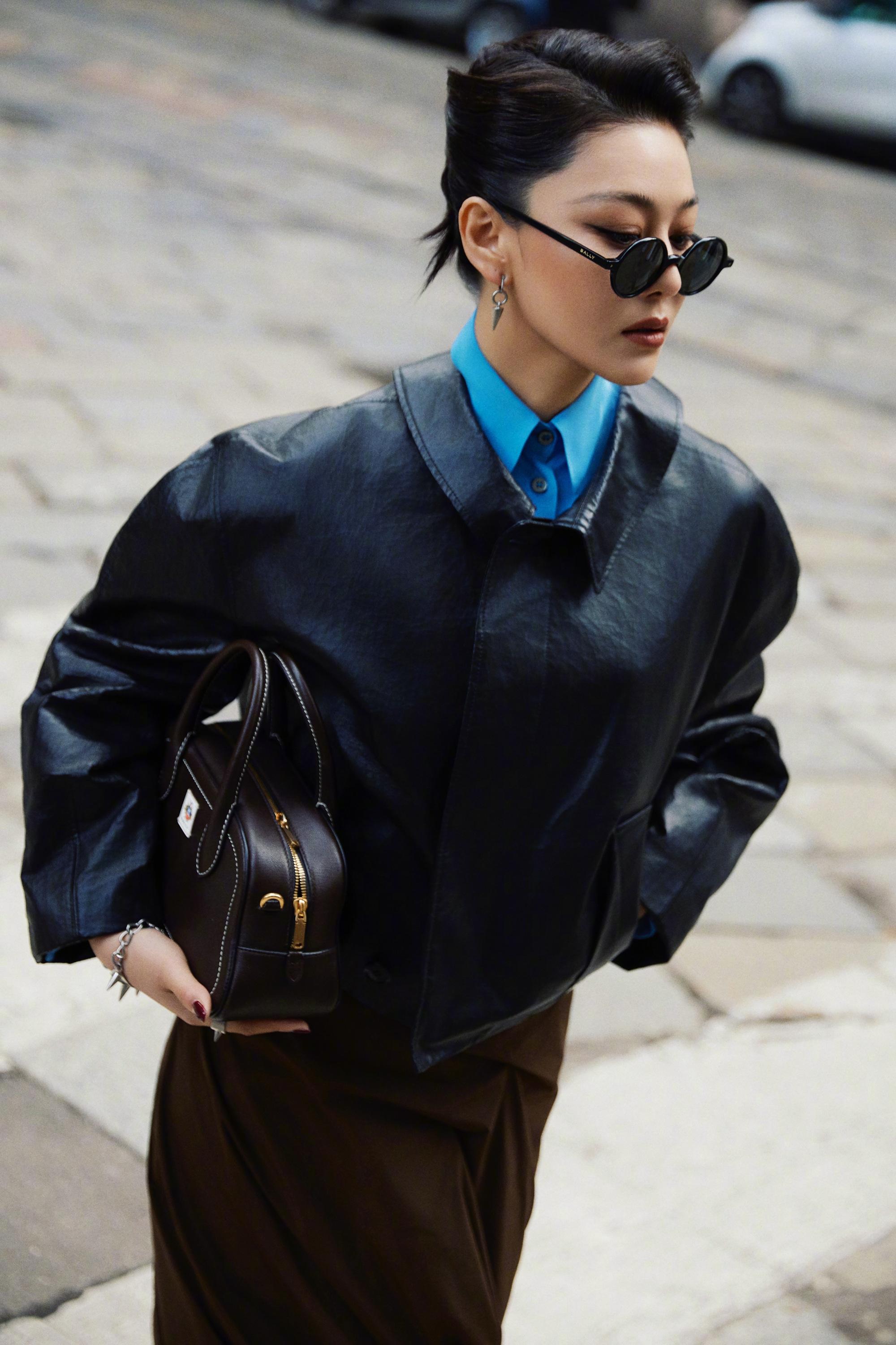 张馨予｜米兰时装周第三套造型。元宝头，吉祥又富贵