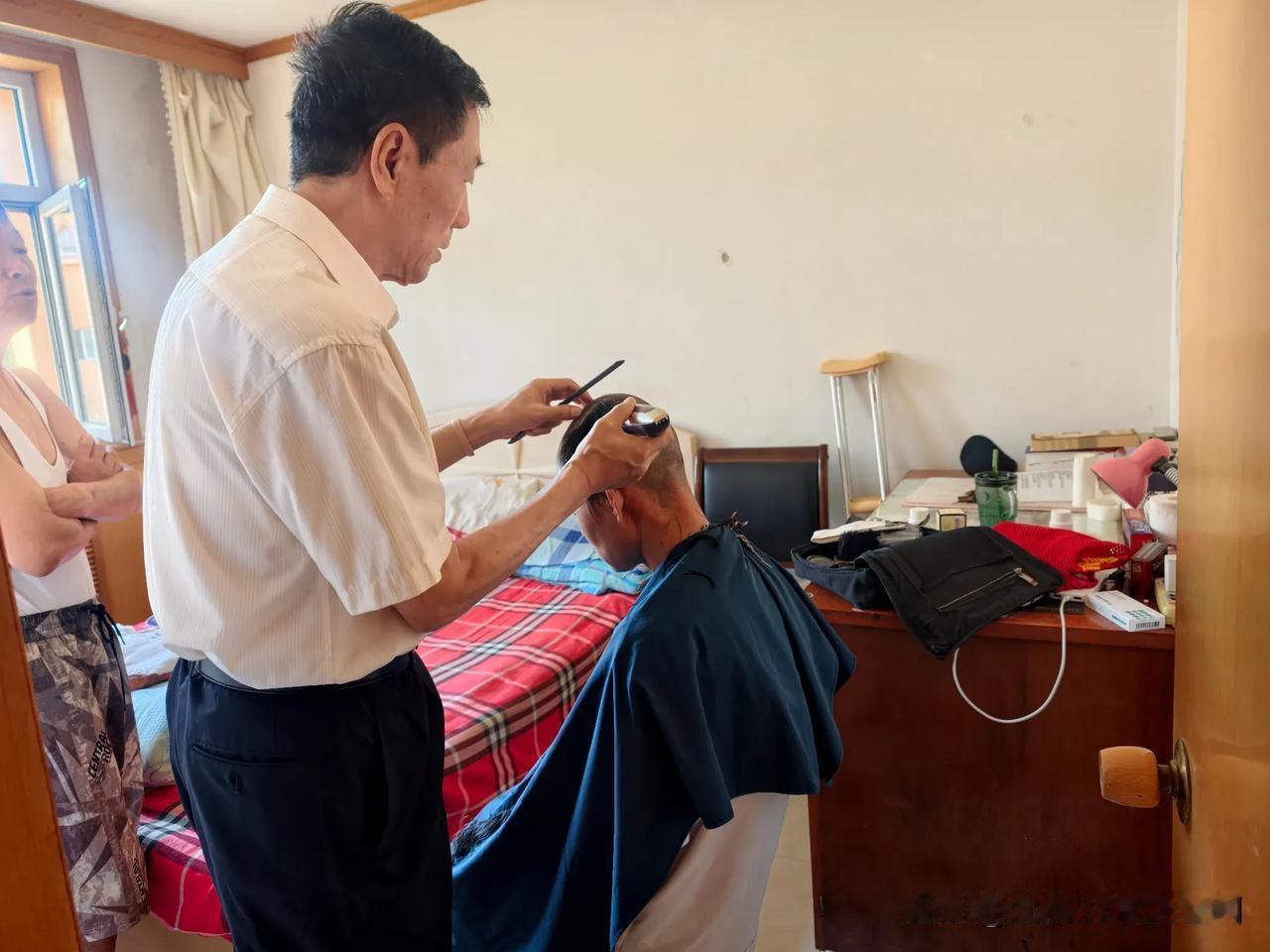 以“家”聚民心！万柏林区南寒街道西华苑社区志愿服务暖家园

太原市万柏林区南寒街