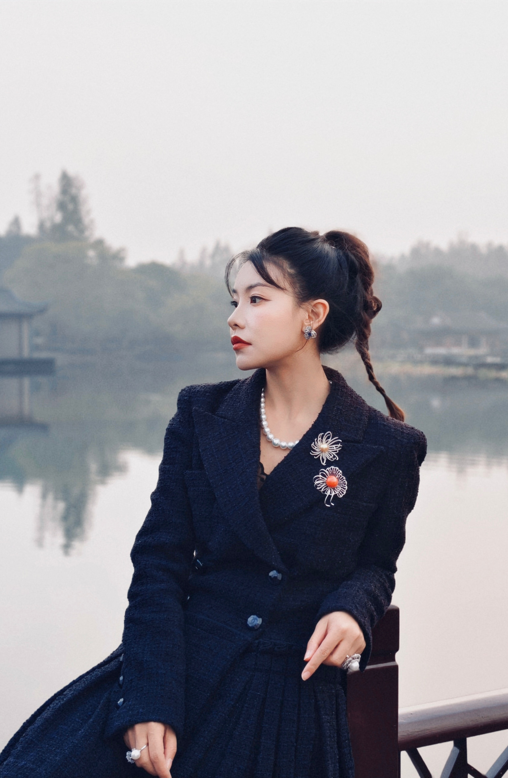 上周在杭州西湖边的2025Chanel高定手工坊发布会全球首秀，见到了超多明星，
