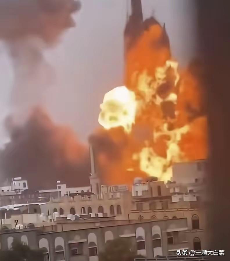 前天以色列说第二天就能开放本·古里安国际机场，现在不用开了。

我估计，很长一段