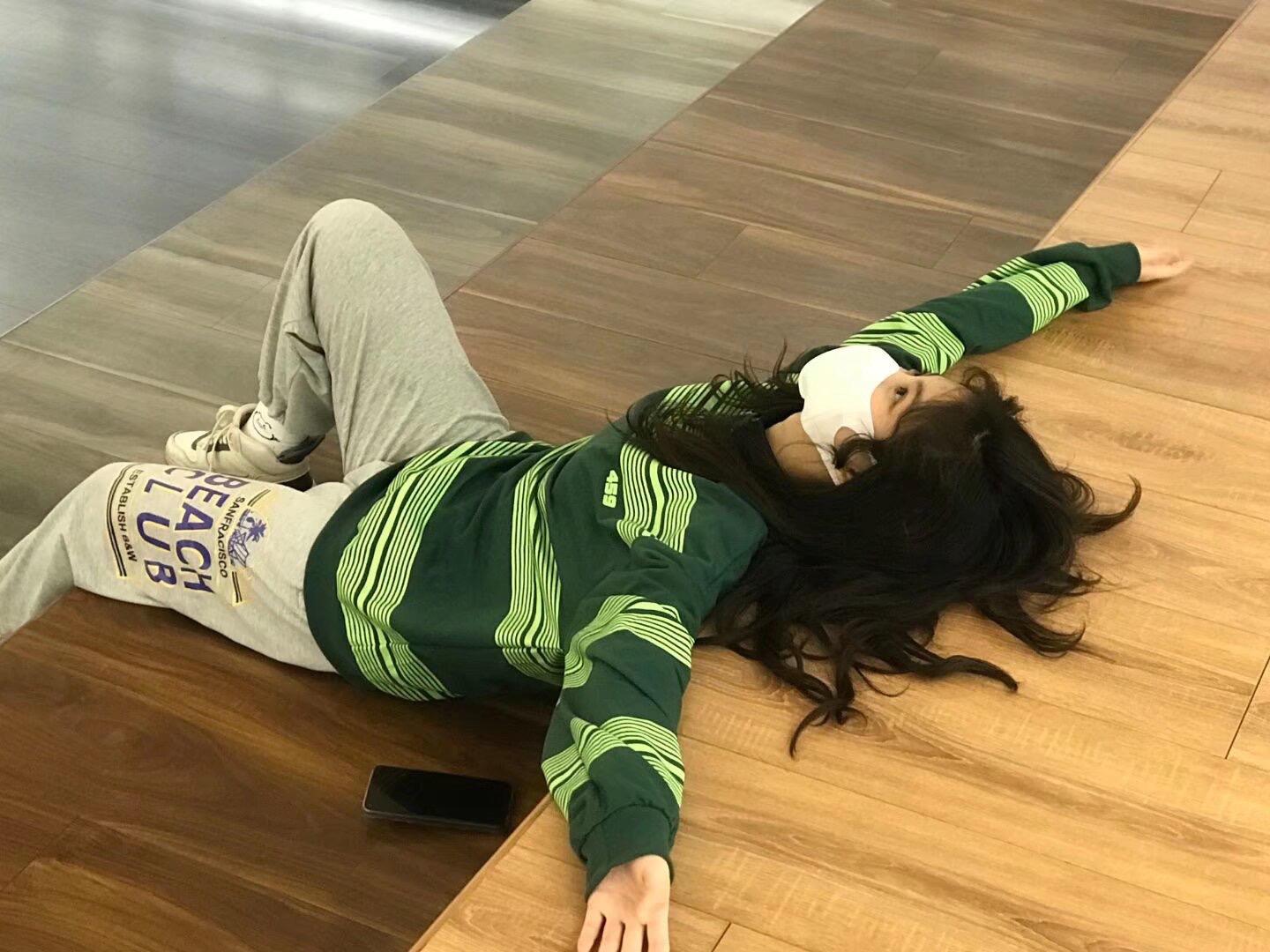 更一波在从来没发过的少女时代。