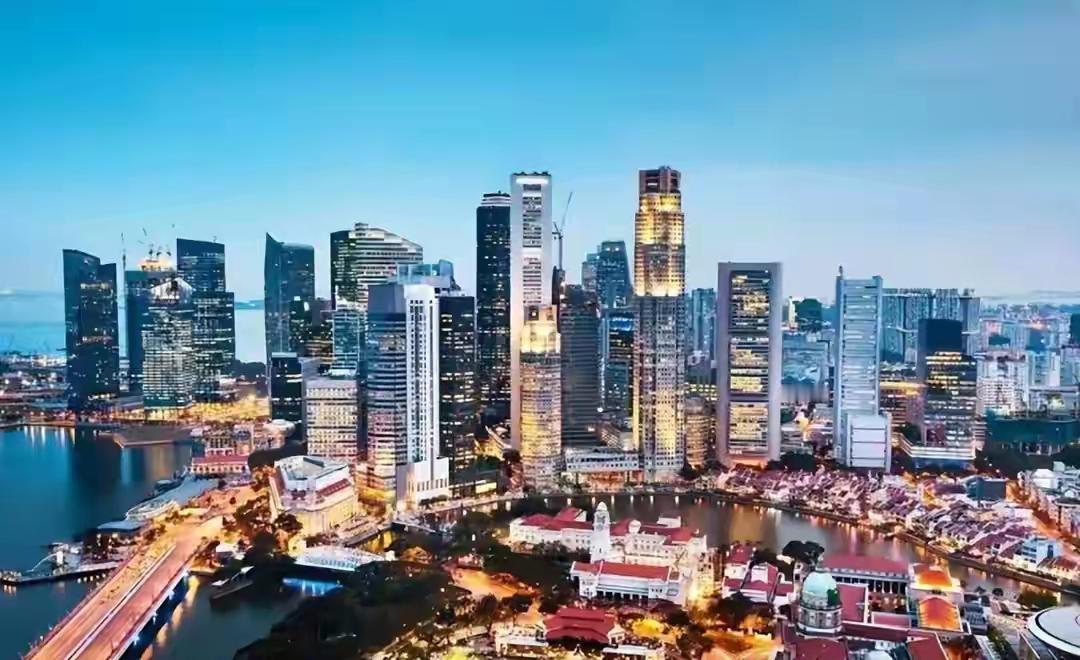 新加坡知道自己上当了，悔不当初却为时晚矣，20年真心错付美国