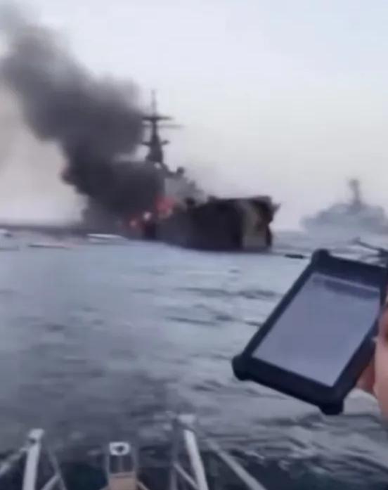 伊朗的导弹打得也是够准的，一艘美国的驱逐舰被伊朗的导弹给击中，瞬间燃起熊熊大火，