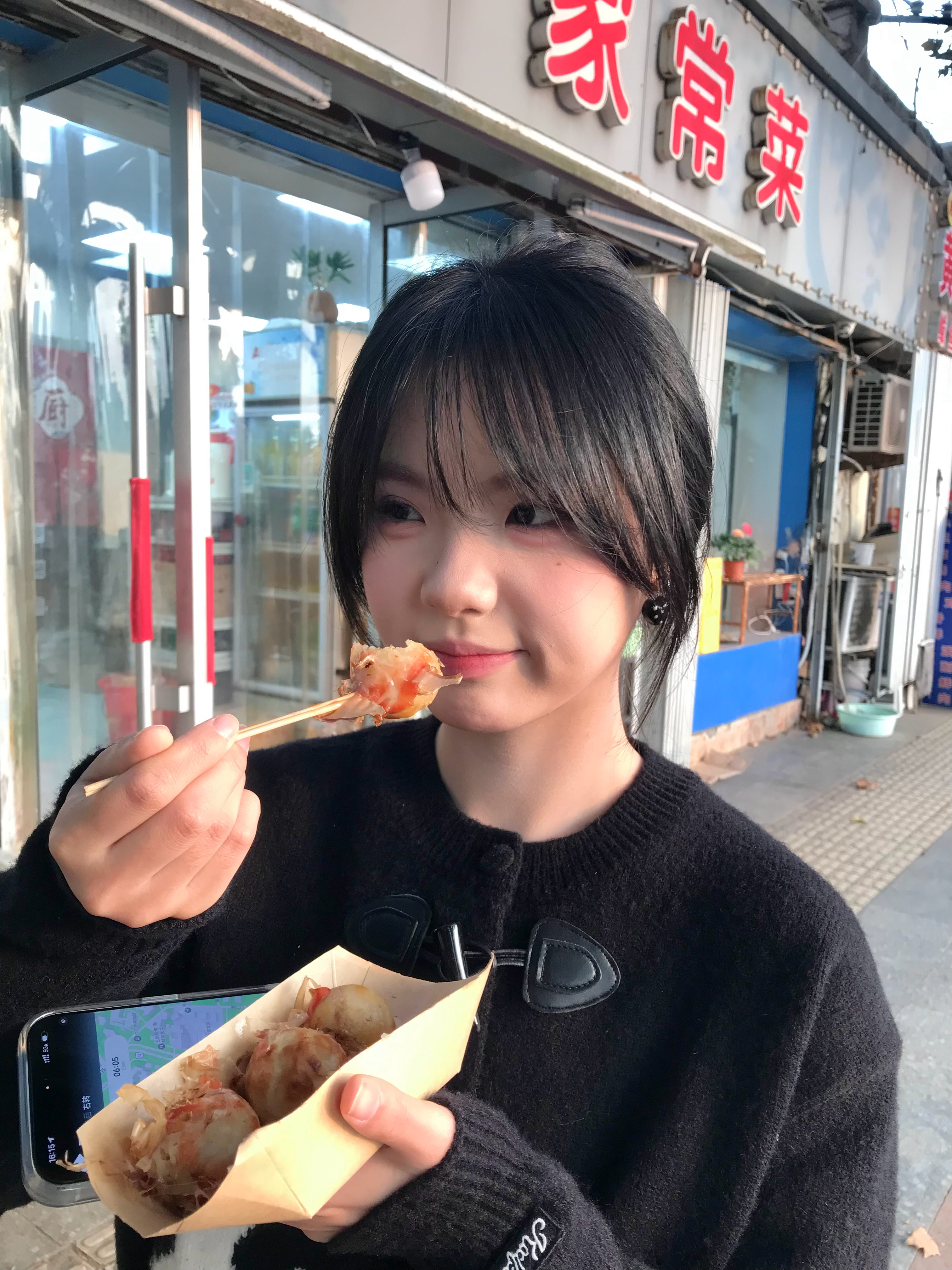 或许 你想吃🐙章鱼小丸子嘛 ​​​