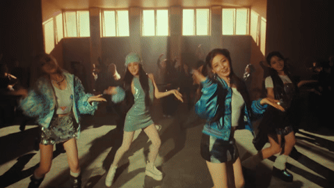 2025年歌预定！BabyDontCry《I DONT CARE》质感封神～ 黑