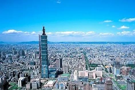 一场总预算协商，韩国瑜冲着自家总召傅崐萁连开三枪：要么来，要么授权，要么辞职，句