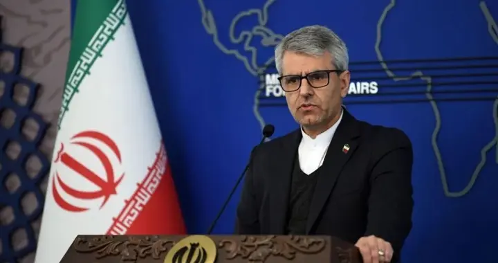 美军机沿伊朗边界飞行 伊朗寻求外交支持