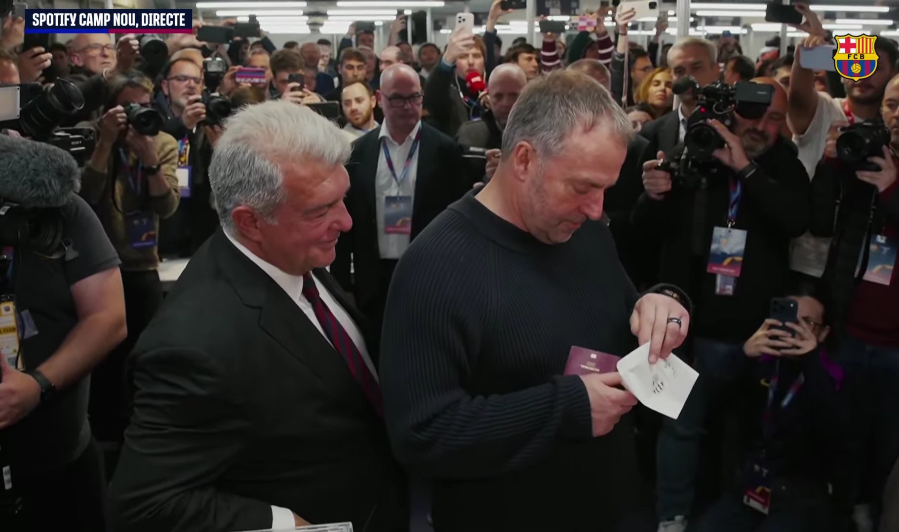 世体： 丹尼·奥尔莫发起了这场运动，并鼓励他的队友们投票给拉波尔塔。 由于丰特的