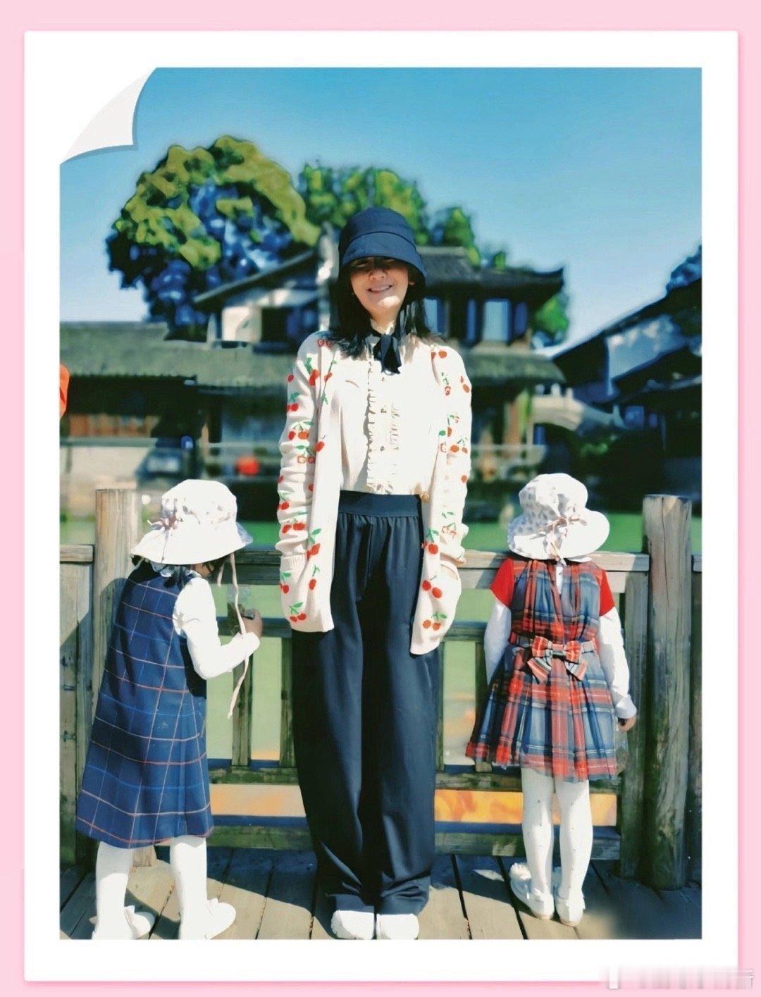 谢娜家双胞胎婴儿车给了撒贝宁家用 惠州偶遇《你好时光》录制，尼格买提疑惑撒贝宁与