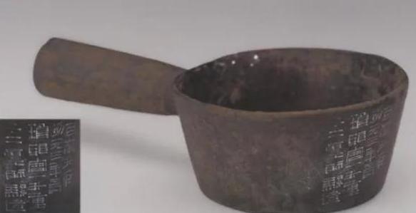 1964年，河北一位农民捡到了一只“铁水瓢”，谁知道用了15年之后，水瓢表面是越