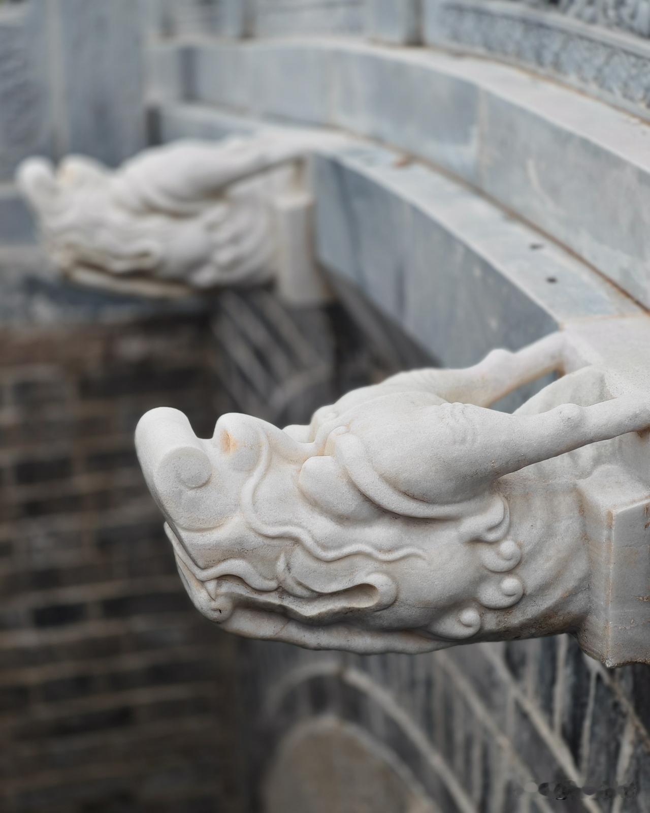 凤阳明中都城遗址公园的金水桥修好了，周末从蚌埠大学城骑行到凤阳15公里，骑行50