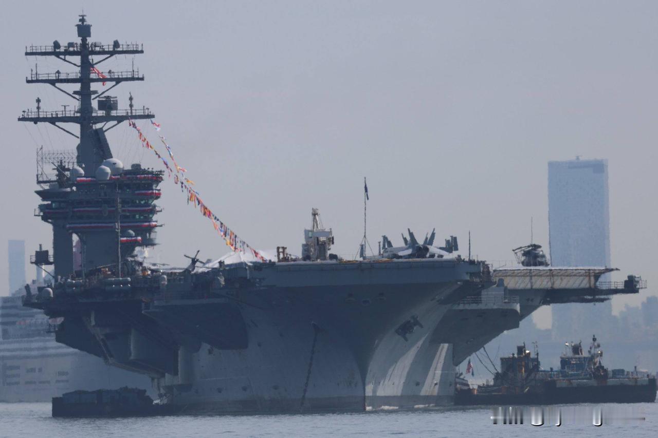 🇺🇸 美国海军“尼米兹”号（USS *Nimitz*，CVN 68）航空母舰