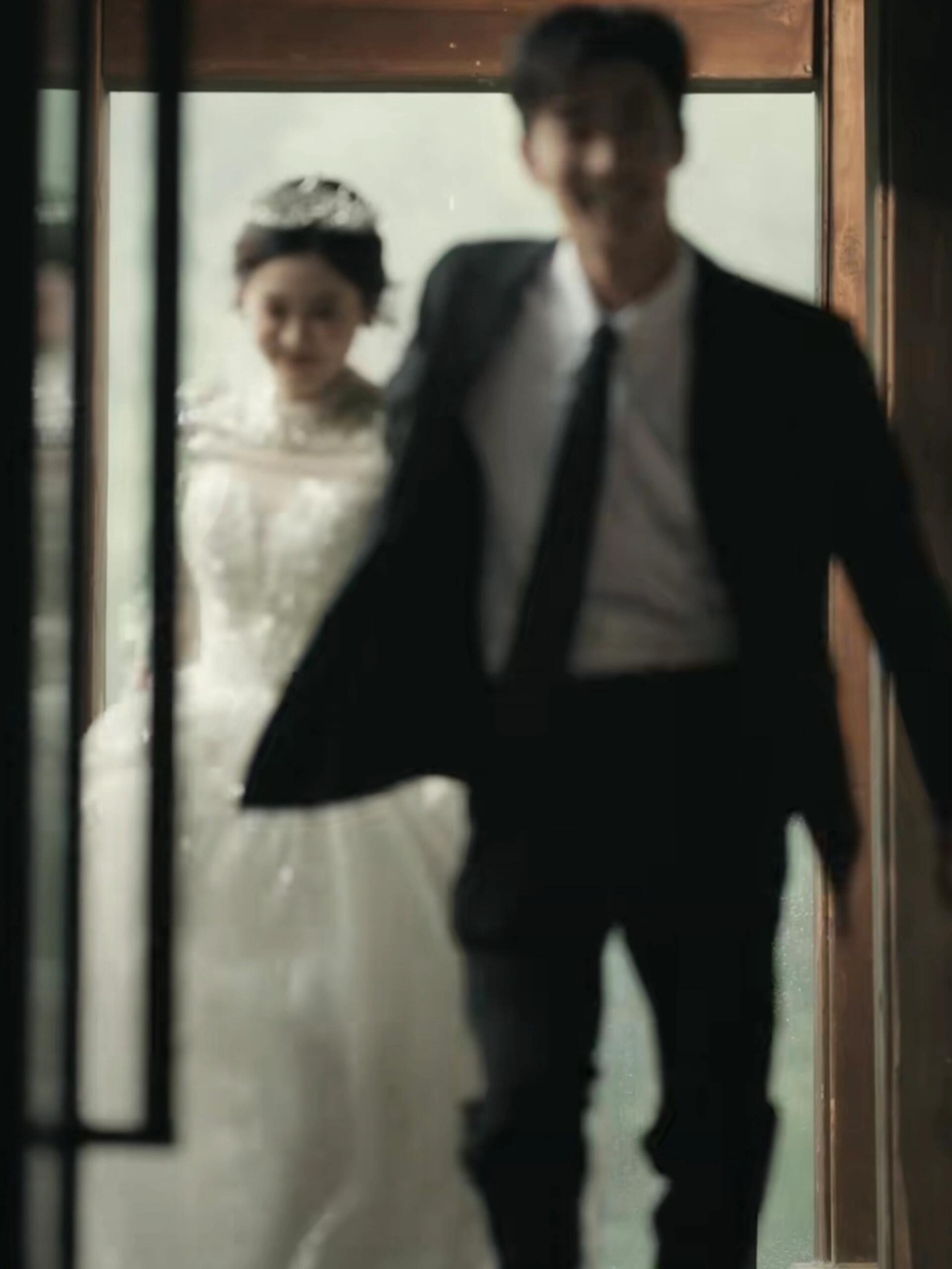 半糖青梅 过气女明星VS毒舌导演，当初错过的，时间都酿成了故事。姚冠宇翟一莹演技