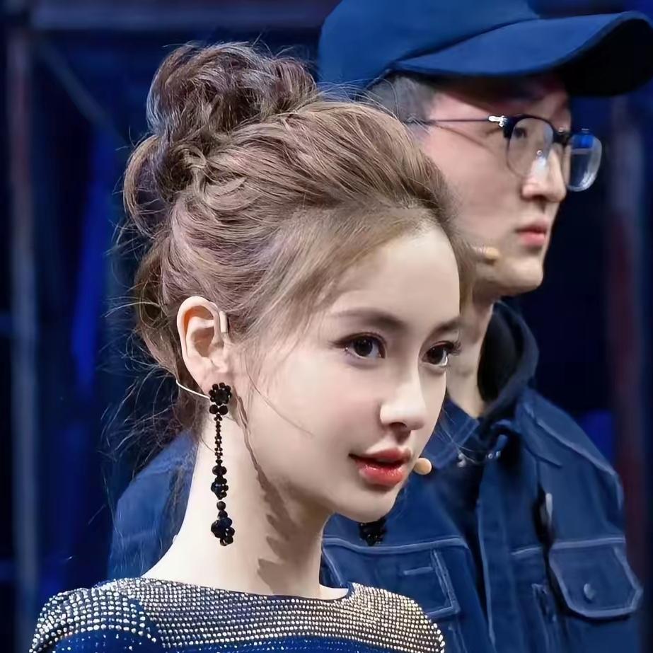 换我是陈伟霆，也不会娶杨颖。不是她不漂亮，是陈伟霆早说过喜欢气质型模特，要背好看