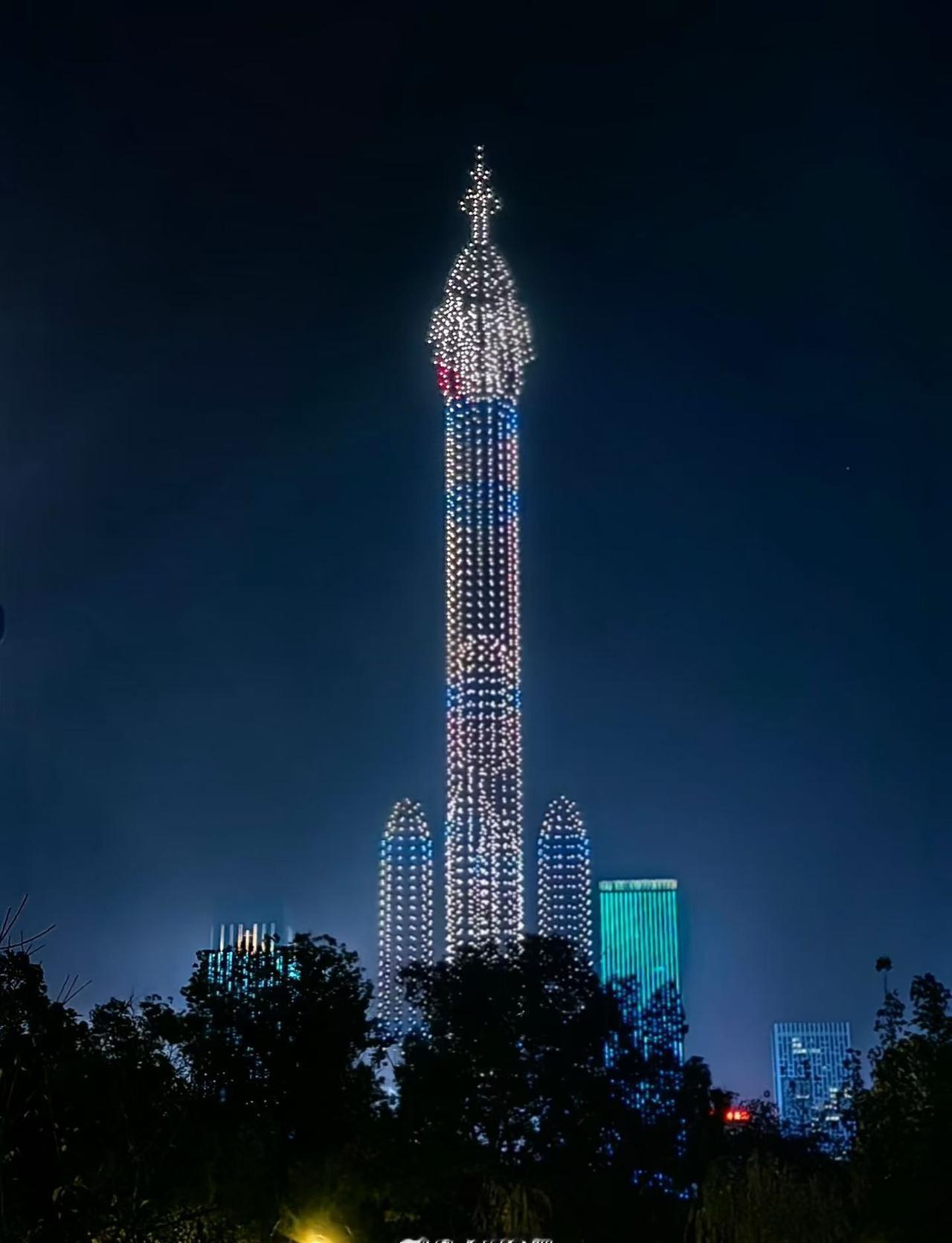 朋友圈被总台科晚无人机刷屏了， 今天录制最好一天了。 ​​​