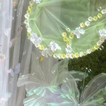 0000世事难免有遗憾，人心偶尔有寒凉，但守住善念就守住了光亮。不因别人的冷漠收