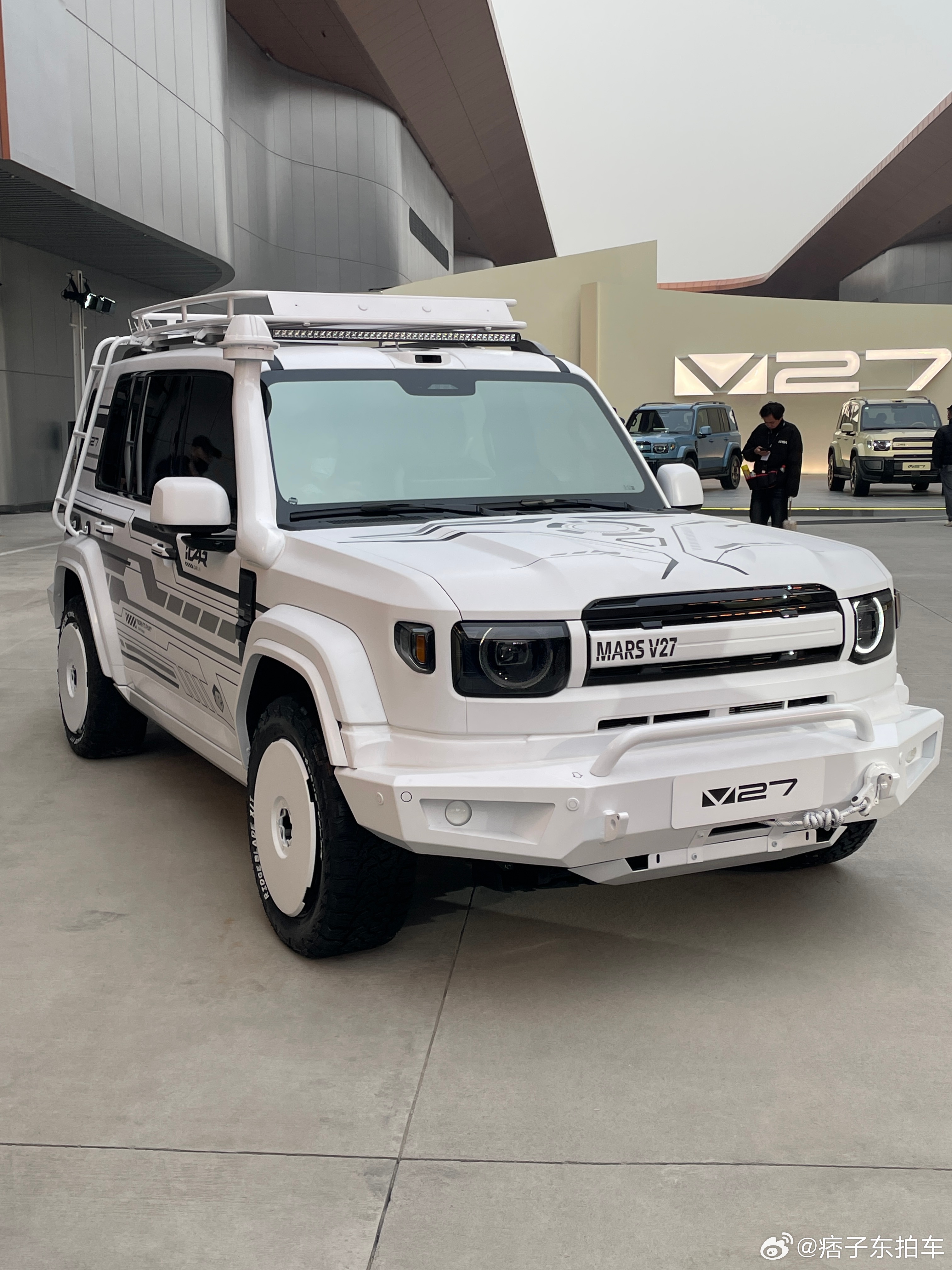 V27全能硬派全家都爱iCAR V27的上市发布会马上就要开始了，现场居然有这么