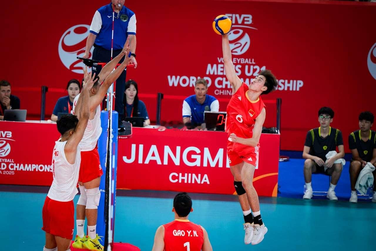 中国U21男排1-1土耳其第二局技术统计总得分：25-27进攻：13-17拦网：