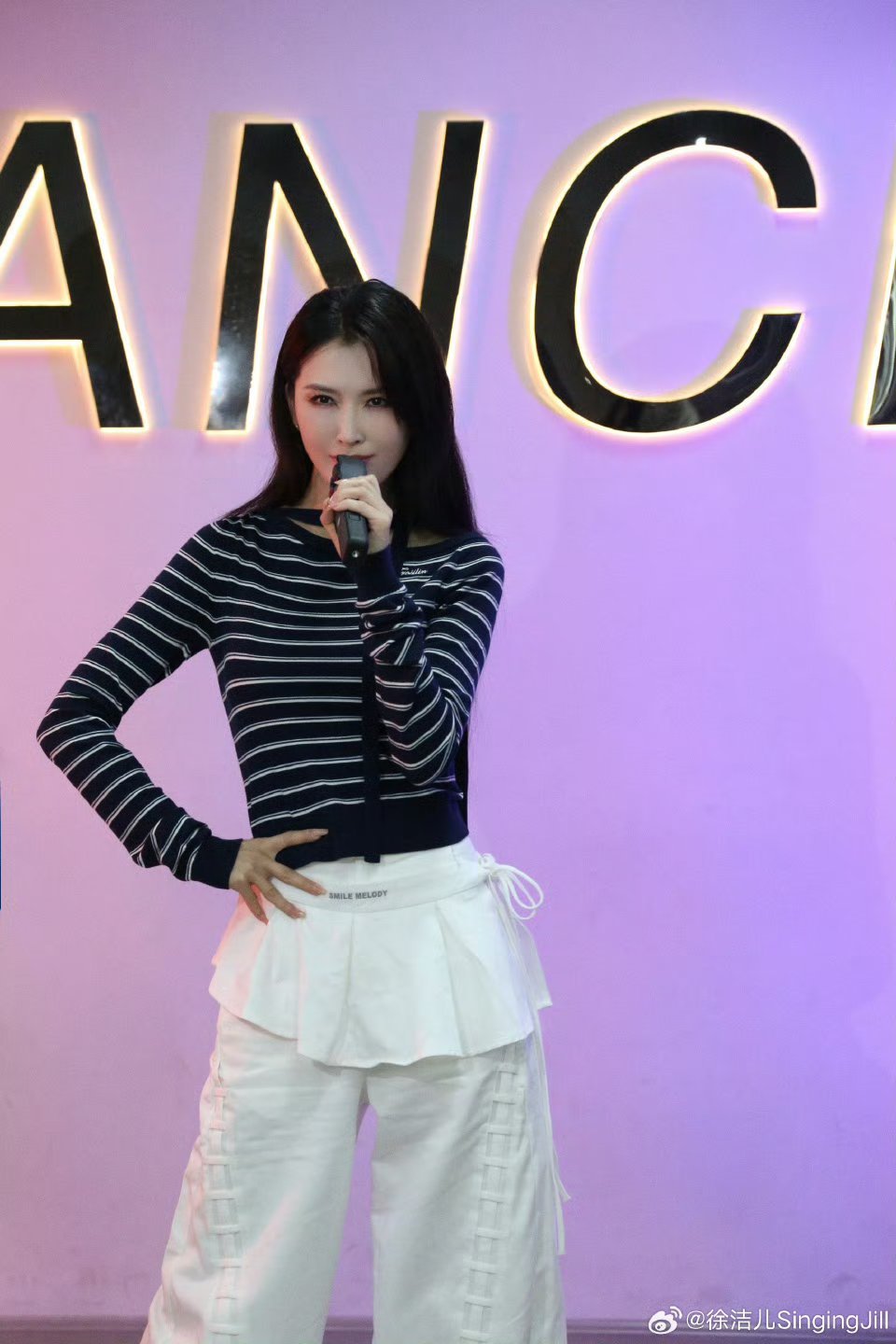 徐洁儿回应没有人亮灯乘风2026被徐洁儿的格局狠狠打动了！没人亮灯也从容大方，感